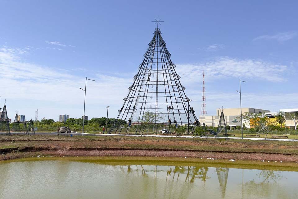 Decoração natalina em Porto Velho iluminará reabertura do Parque da Cidade