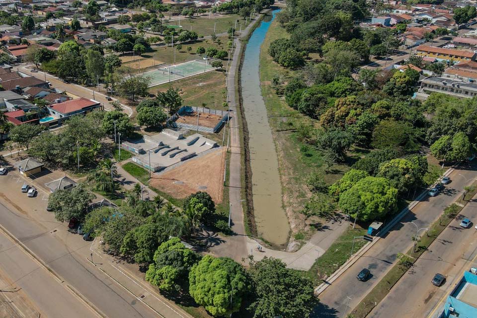 Projeto piloto visa recuperar nascentes e despoluir igarapé que corta o Skate Parque