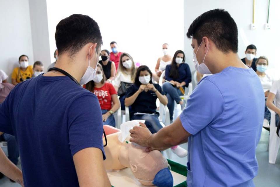 Médicos classificados no processo seletivo são convocados para apresentar documentos