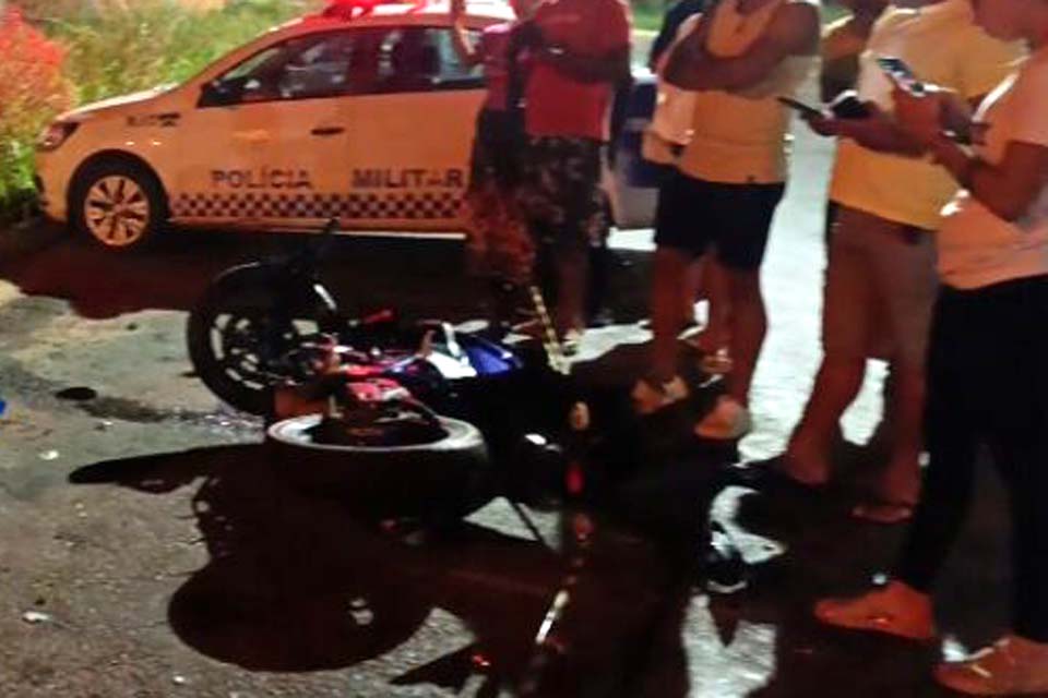 Mulher morre em colisão frontal entre motos em  Ji-Paraná