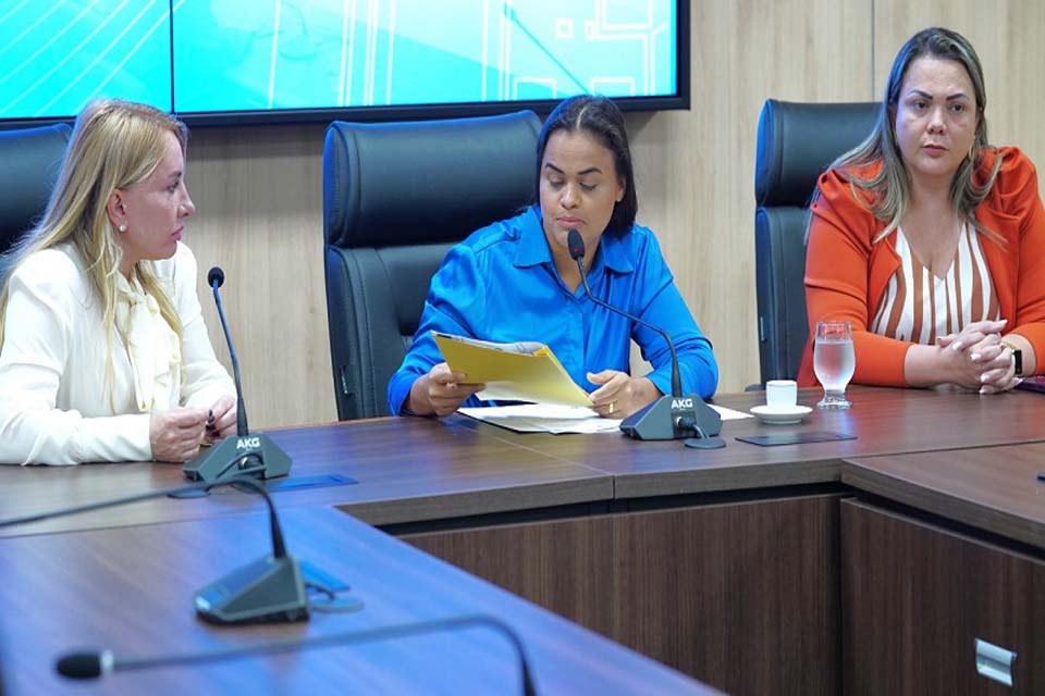 Comissão da Assembleia Legislativa de Rondônia discute violência contra a mulher na internet