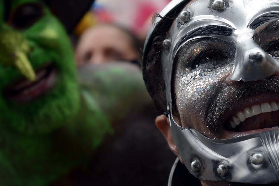 Pós-carnaval com 80 blocos agita o sábado em São Paulo