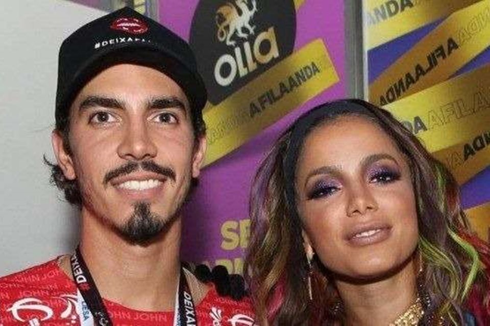 Em live, namorado de Anitta revela que ela não foi a mulher mais bonita que ele já ficou