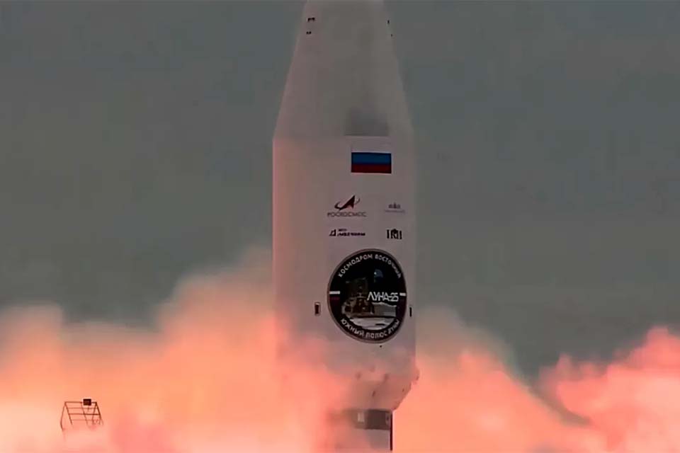 Rússia garante que vai prosseguir com programa de exploração espacial, apesar de colisão com Lua