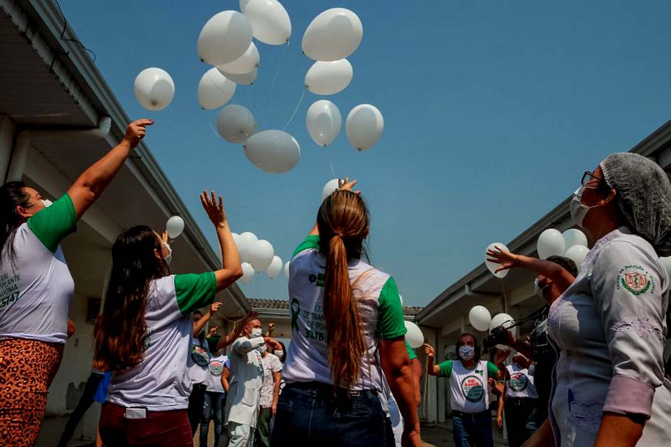 Governo de Rondônia sensibiliza população a doação de órgãos com campanha Setembro Verde no Hospital de Base