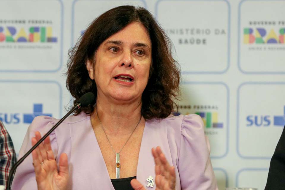 Ministra da Saúde anuncia R$ 200 milhões para saúde mental em 2023