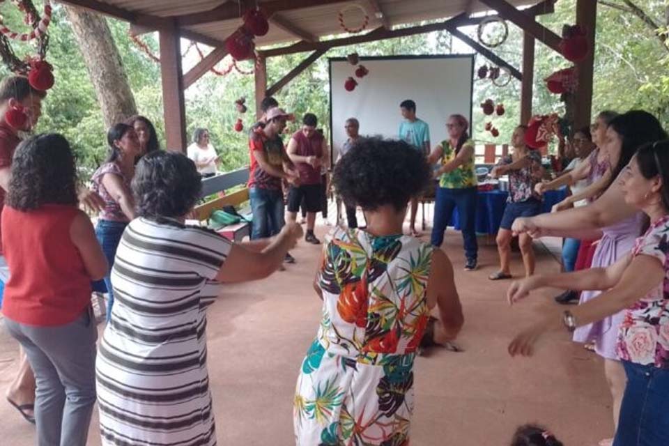 Centro de Atenção Psicossocial de Rolim de Moura realiza confraternização no espaço GAIA