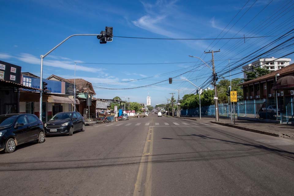 Mudança de sentido em trecho da av. Calama está em fase de finalização