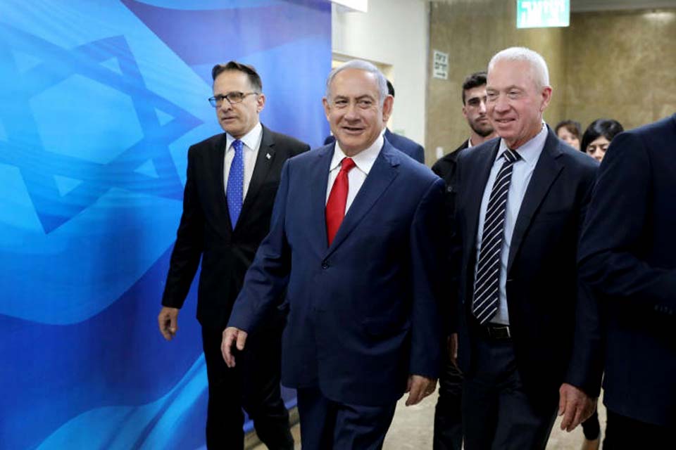 Netanyahu apresenta programa de governo que promove assentamentos na Cisjordânia