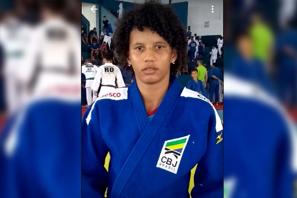 Judoca Amanda Arraes e seu técnico tem apoio da Sejucel para seletiva nacional