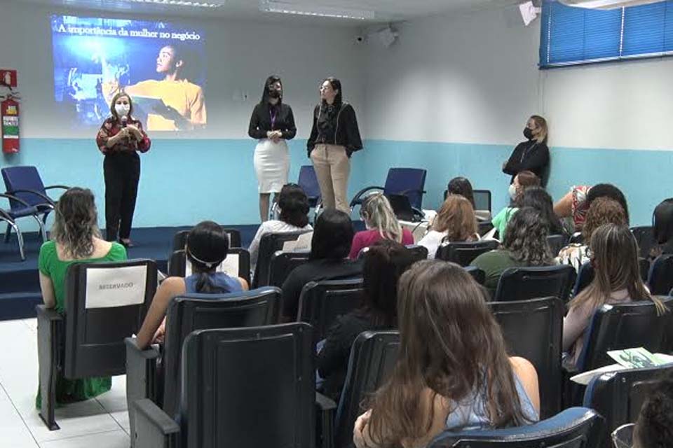 Sebrae e CDL realizam evento voltado à autonomia financeira para mulheres