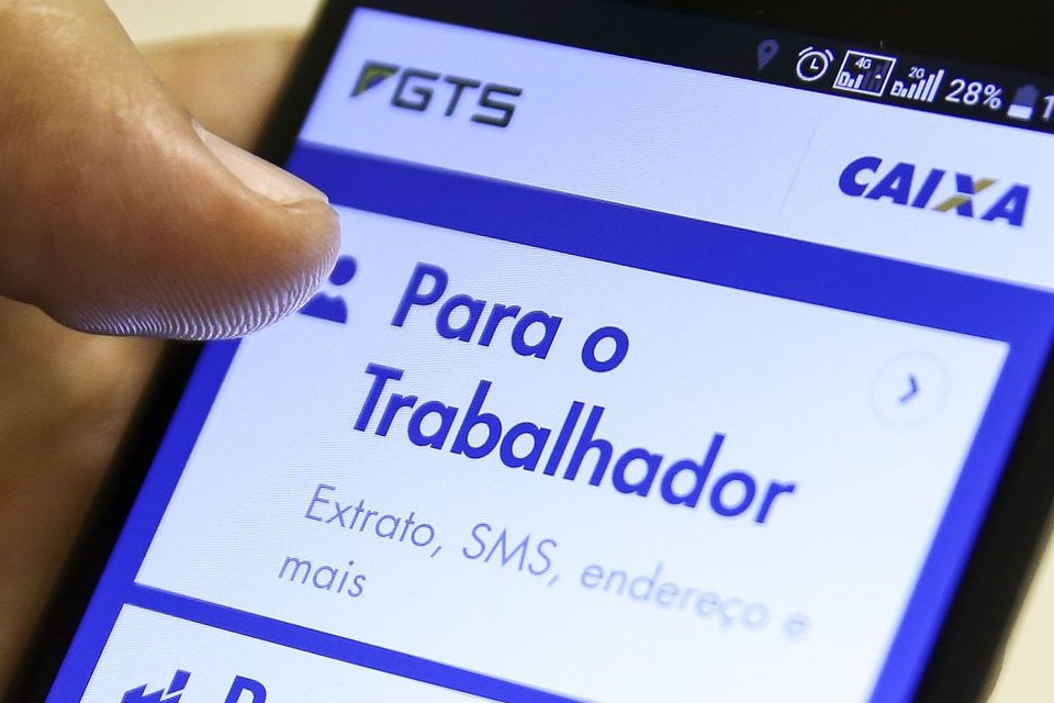 BB e Caixa oferecerão crédito com garantia do saque-aniversário