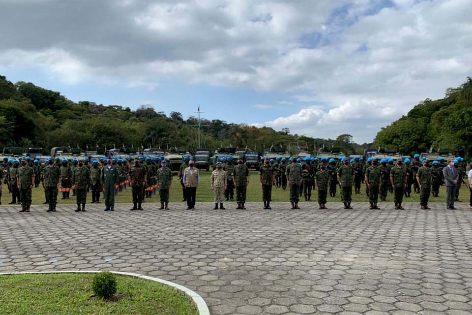 Representantes da ONU fazem vistoria em unidade da Marinha no Rio