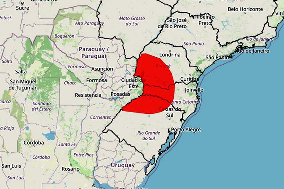 Frente fria e ciclone extratropical elevam risco de tempestades no Sul