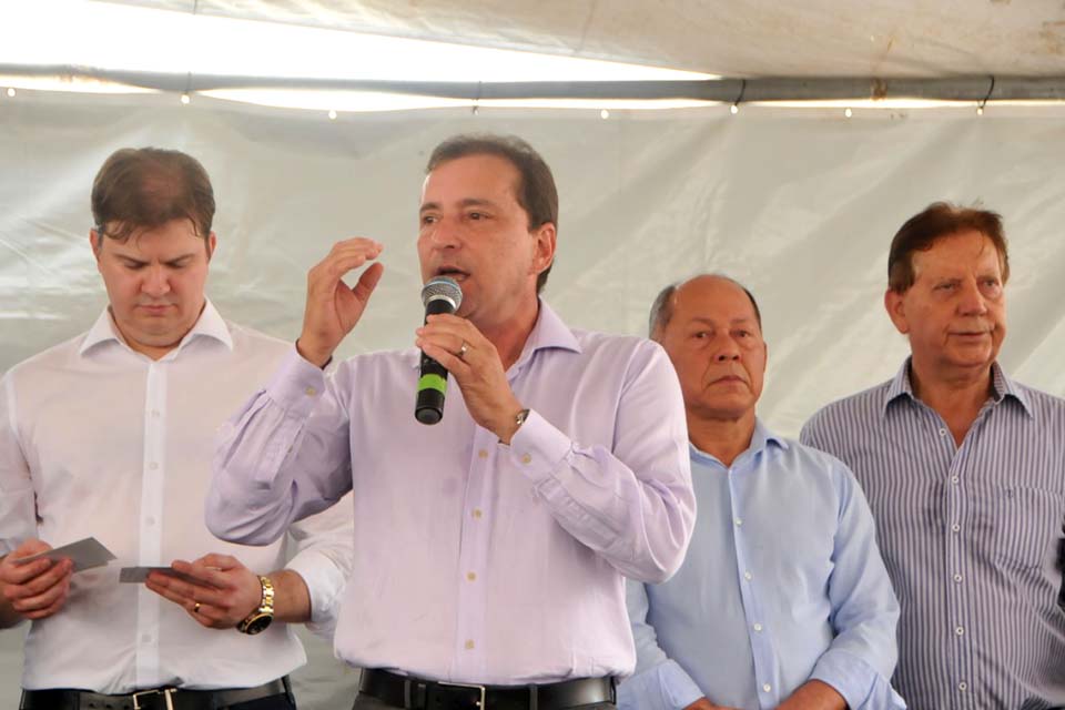 Prefeito Hildon Chaves destaca parcerias na entrega de milhares de imóveis