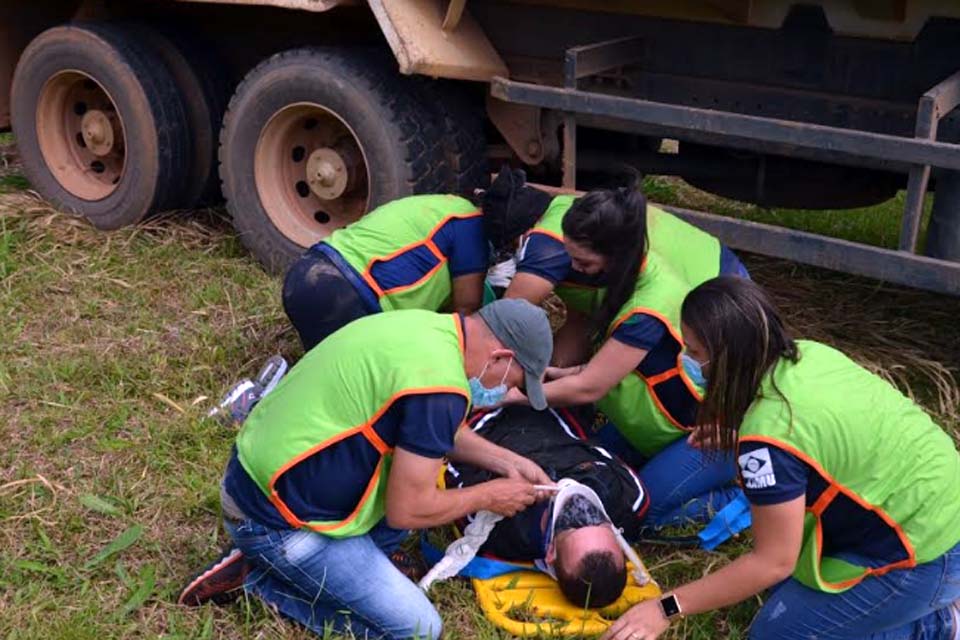 SAMU de Ariquemes realiza treinamento de capacitação aos servidores