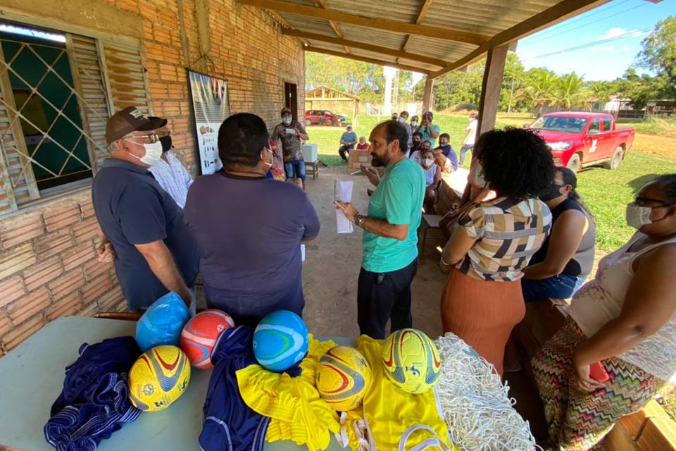 Deputado Estadual Laerte Gomes visita o distrito do Real Forte Príncipe da Beira