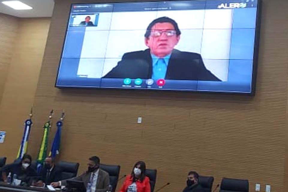 A PEC 32 é a mercadorização da saúde, educação e segurança, diz presidente do Sindsef/RO em audiência pública na Assembleia Legislativa