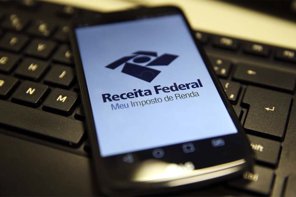 Receita paga hoje R$ 5,7 bilhões em restituição de Imposto de Renda