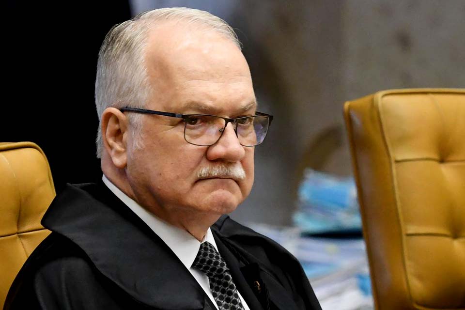 Fachin revoga decisão que autorizava PGR a acessar dados da Lava Jato