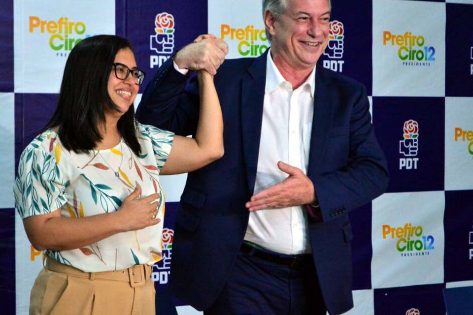 PDT escolhe Ana Paula Matos para ser vice em chapa de Ciro Gomes