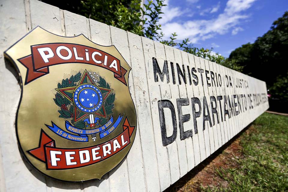 PF deflagra operações para combater crimes eleitorais em dois estados