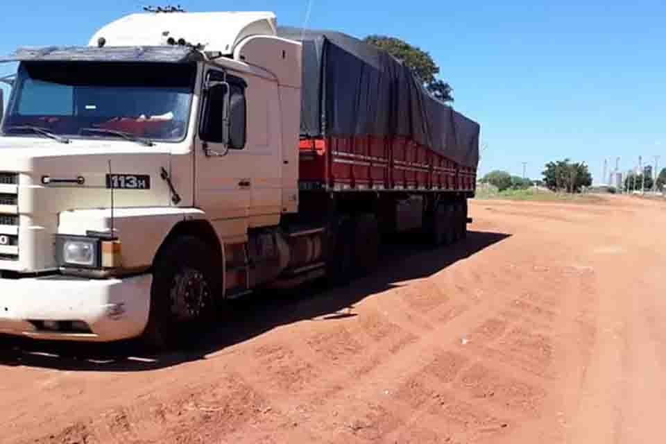 Caminhoneiro da carona a mulher e acaba sequestrado e roubado em Porto Velho