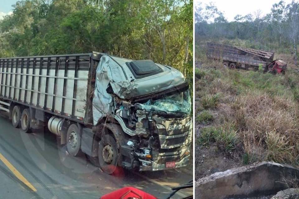 Caminhões boiadeiros batem de frente na BR 364; carreta teria provocado o acidente