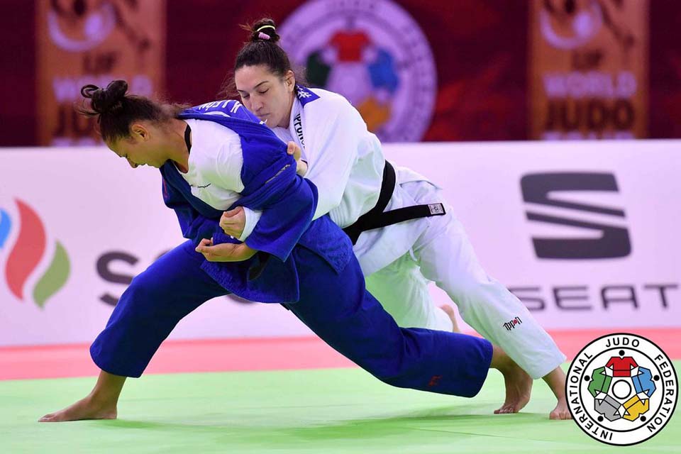 Ippon relâmpago dá bronze a Mayra Aguiar no Grand Slam de Budapeste