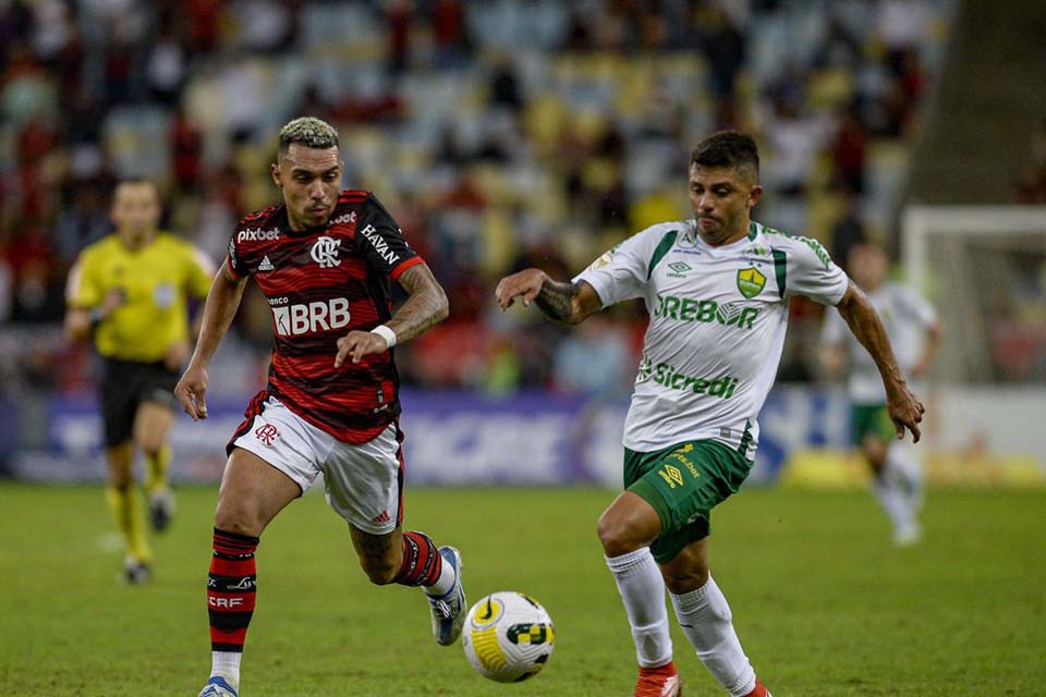 Brasileirão: Cuiabá encara Flamengo sem titulares na Arena Pantanal