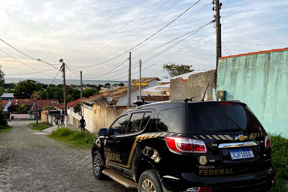 PF faz operação contra desvio de verbas da saúde no Vale do Paraíba