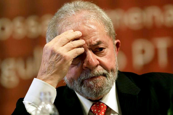 TRF4 nega recursos da defesa de Lula em caso de terreno