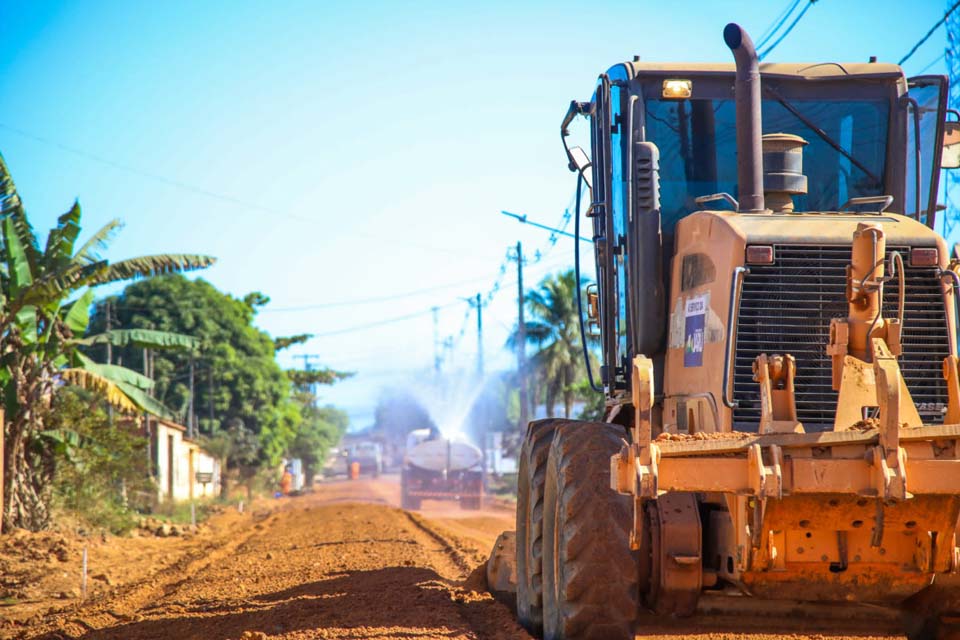 Serviços de pavimentação asfáltica avançam no município