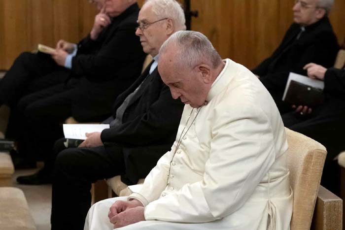 Papa expressa solidariedade após massacre em Suzano