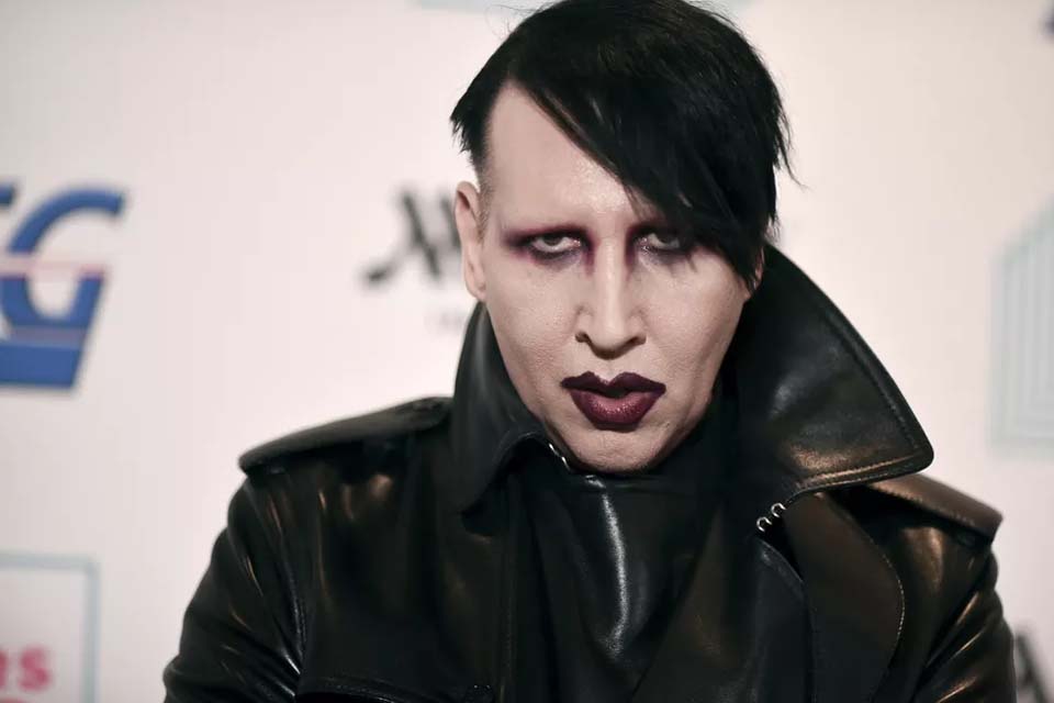 Marilyn Manson é acusado de estuprar adolescente de 16 anos em 1995