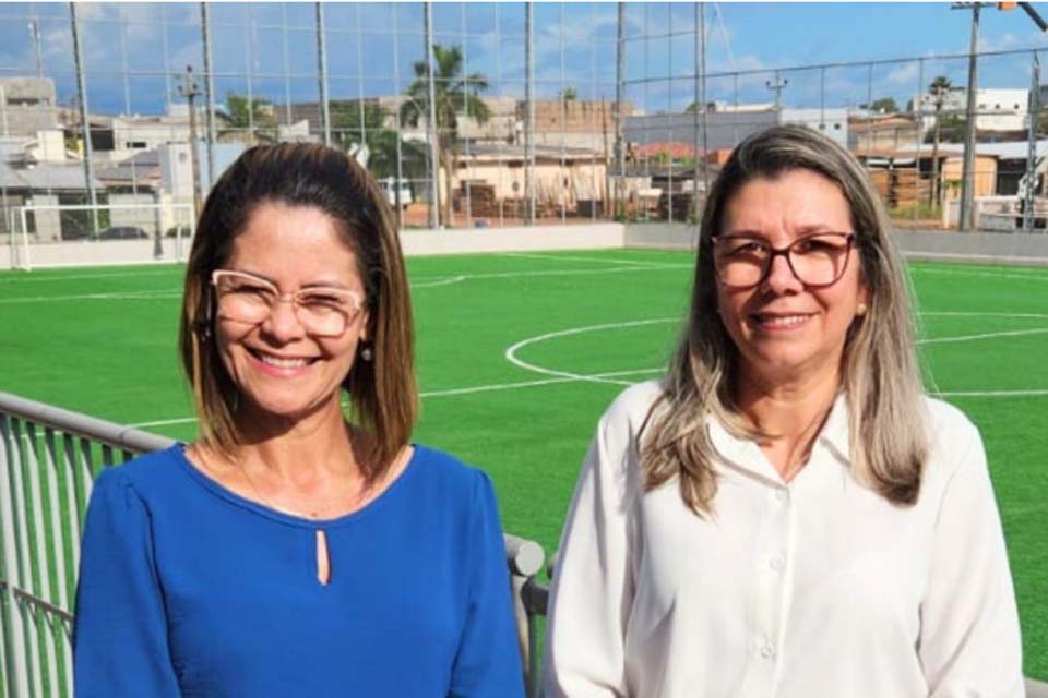 Prefeita acompanha melhorias da iluminaçãono complexo esportivo Geraldão