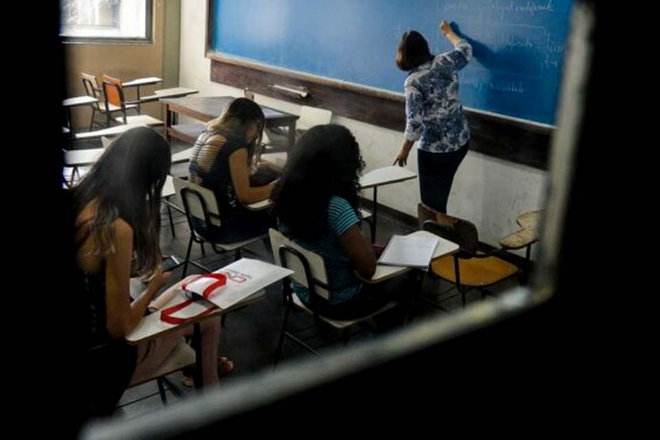 Ministério da Educação oficializa reajuste de 3,6% no piso salarial de professores