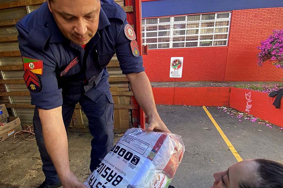 Clubes gaúchos fazem campanha de doações às vítimas das enchentes