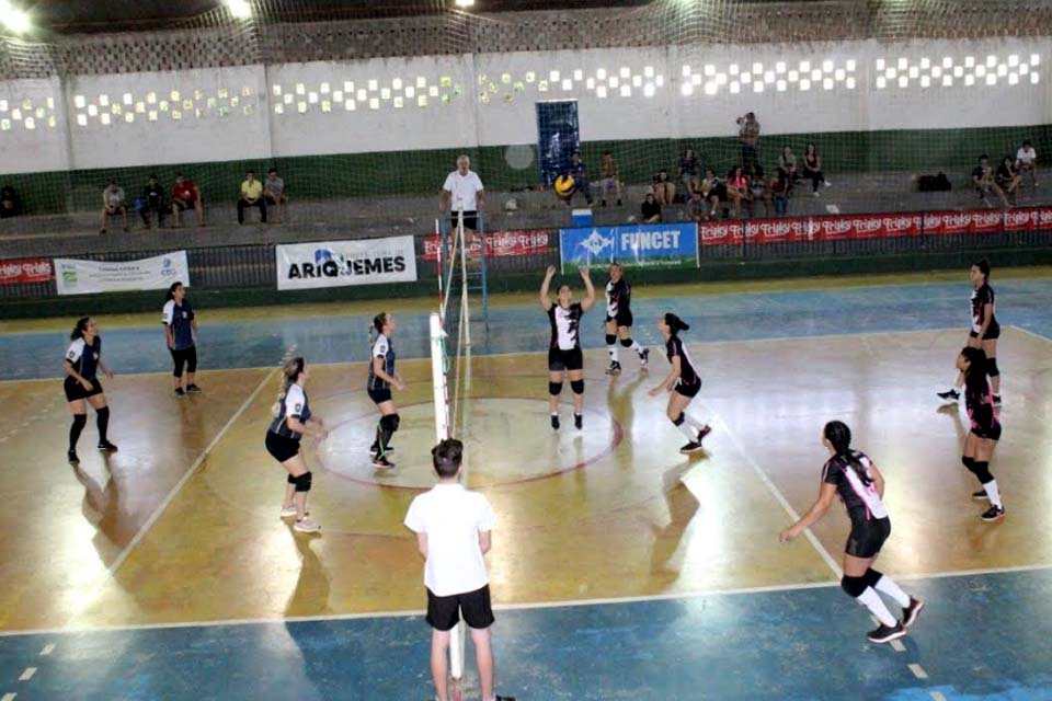 Prefeitura de Ariquemes, através da Funcet, realiza 1ª Copa de Voleibol 