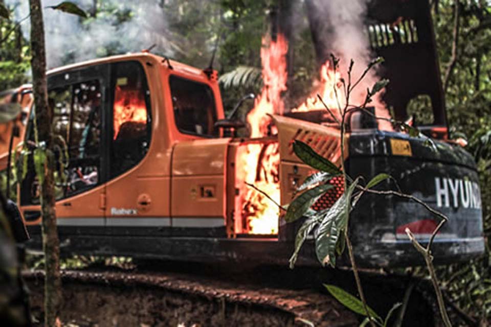 PGR pede inconstitucionalidade de lei que proíbe destruição de máquinas usadas em crimes ambientais em Rondônia