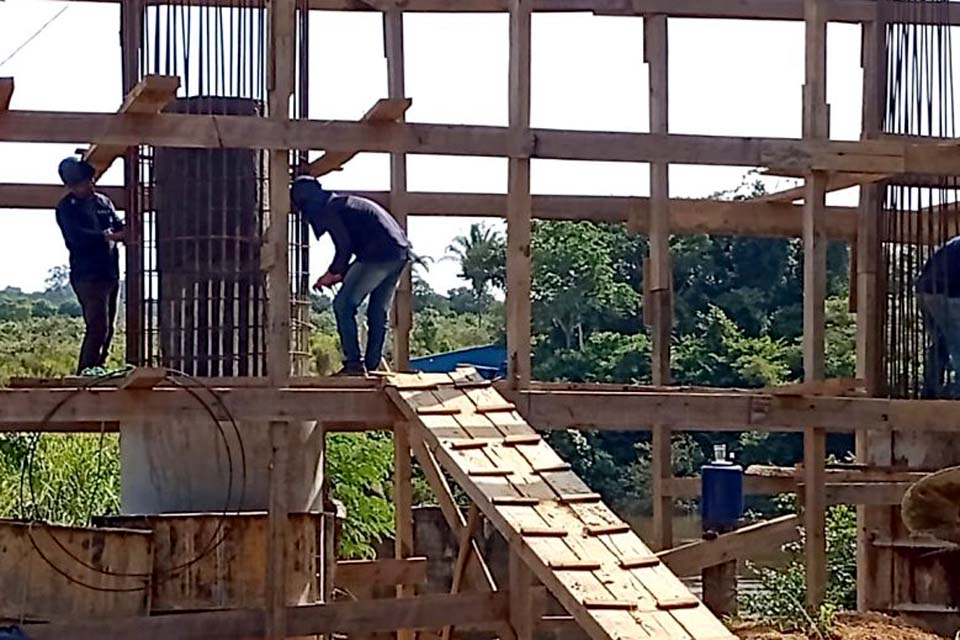 DER destaca retomada da obra da ponte sobre o rio Jamari, na RO-459, no município de Alto Paraíso