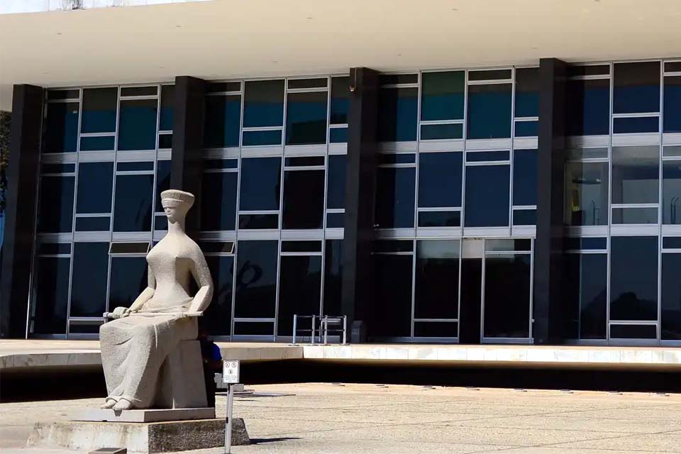  Supremo Tribunal Federal valida julgamento de civil pela Justiça Militar