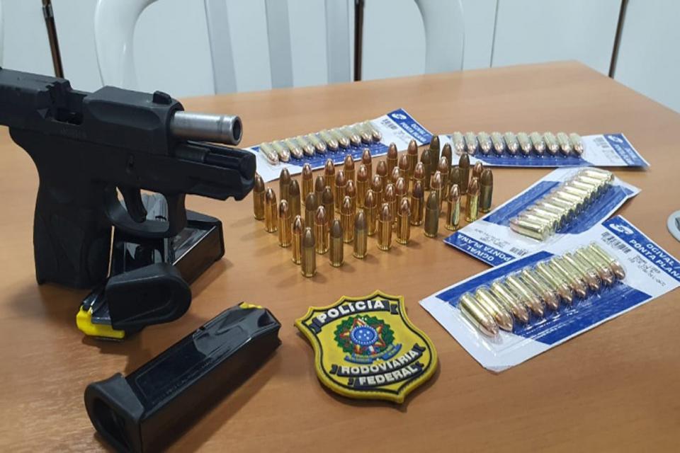 PRF apreende duas armas de fogo e várias munições em Porto Velho