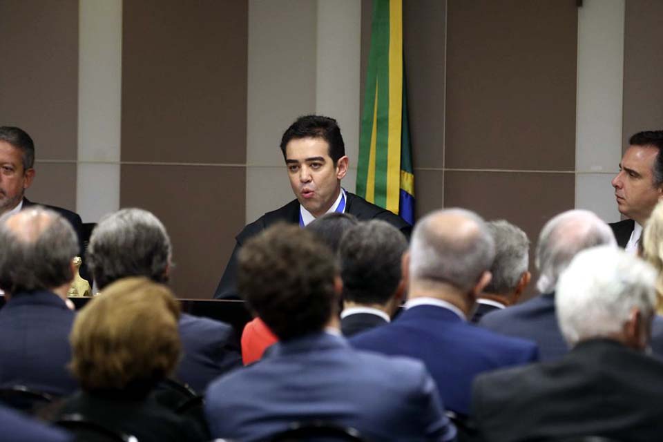 Bruno Dantas toma posse como presidente do Tribunal de Contas da União