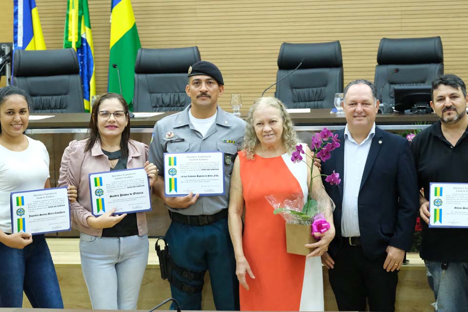 Deputado Pedro Fernandes homenageia profissionais que socorreram vítima de acidente