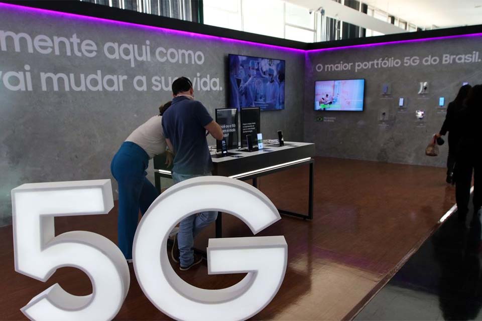 Tecnologia 5G vai a leilão hoje; entenda os impactos