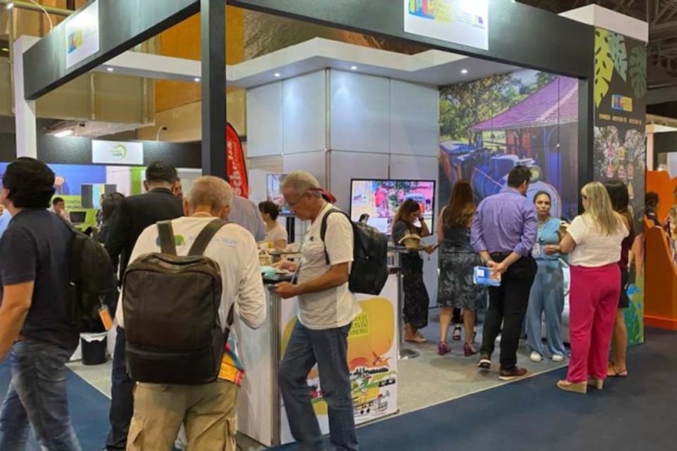 Stand de Porto Velho é prestigiado por mais de 400 visitantes no segundo dia de feira