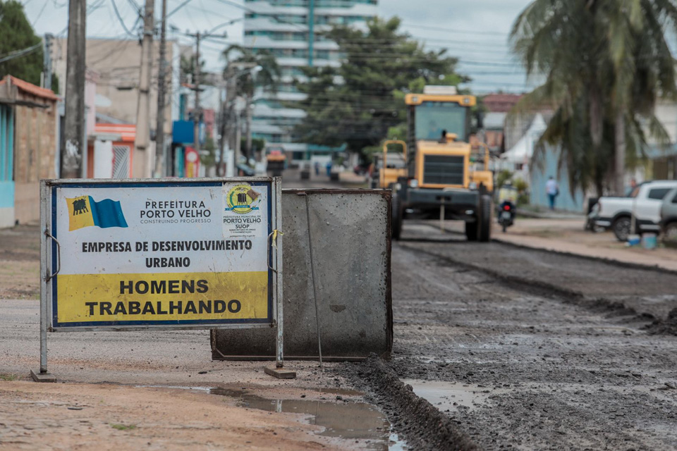 Equipes de obras trabalham em 18 bairros de Porto Velho