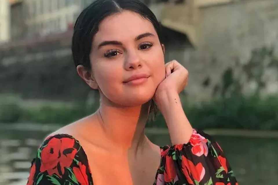 Selena Gomez revela que não pode engravidar: “Me deixou de luto por um tempo”