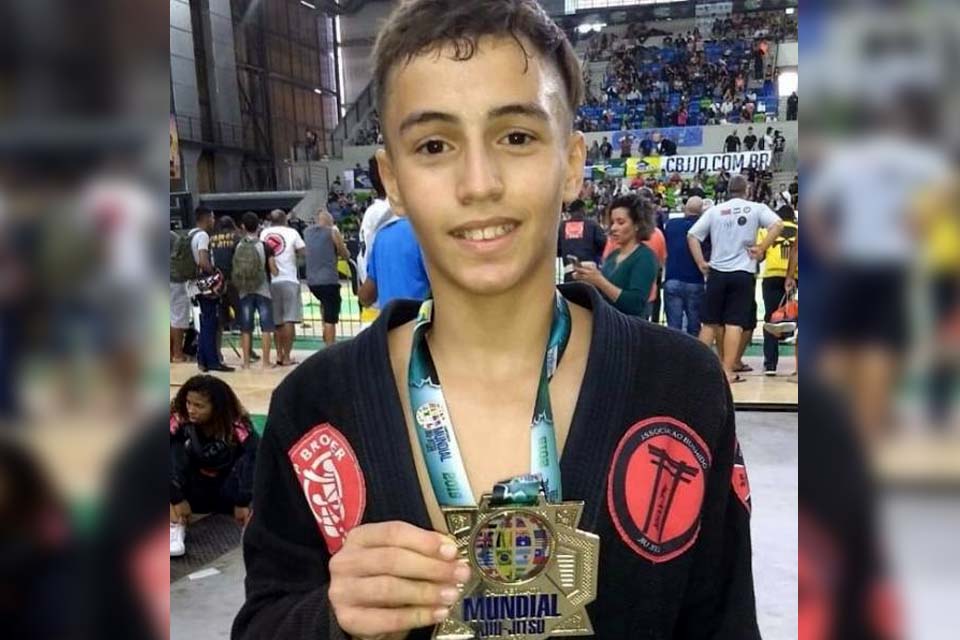 Com 13 anos, rondoniense é campeão mundial de Jiu-Jitsu no Rio de Janeiro